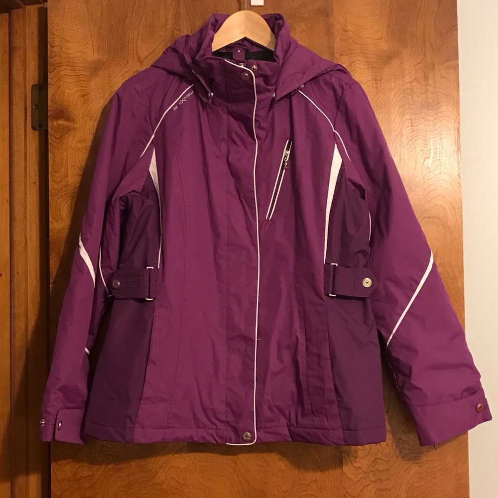 Women's ZeroXposur Heavyweight Jacket.